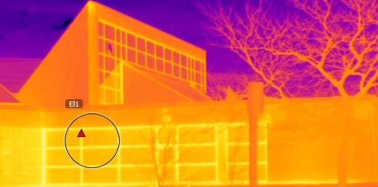 FLIR thermal imaging camera by an IRIS thermographer